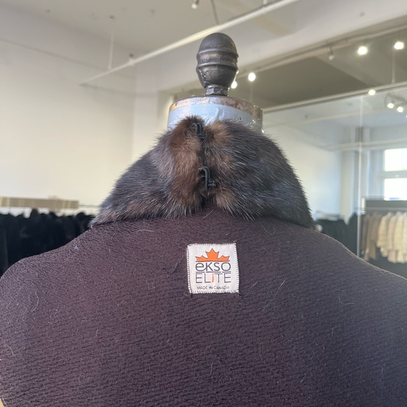 Brown Mink Detachable Fur Turtleneck - Picture 3 of 3